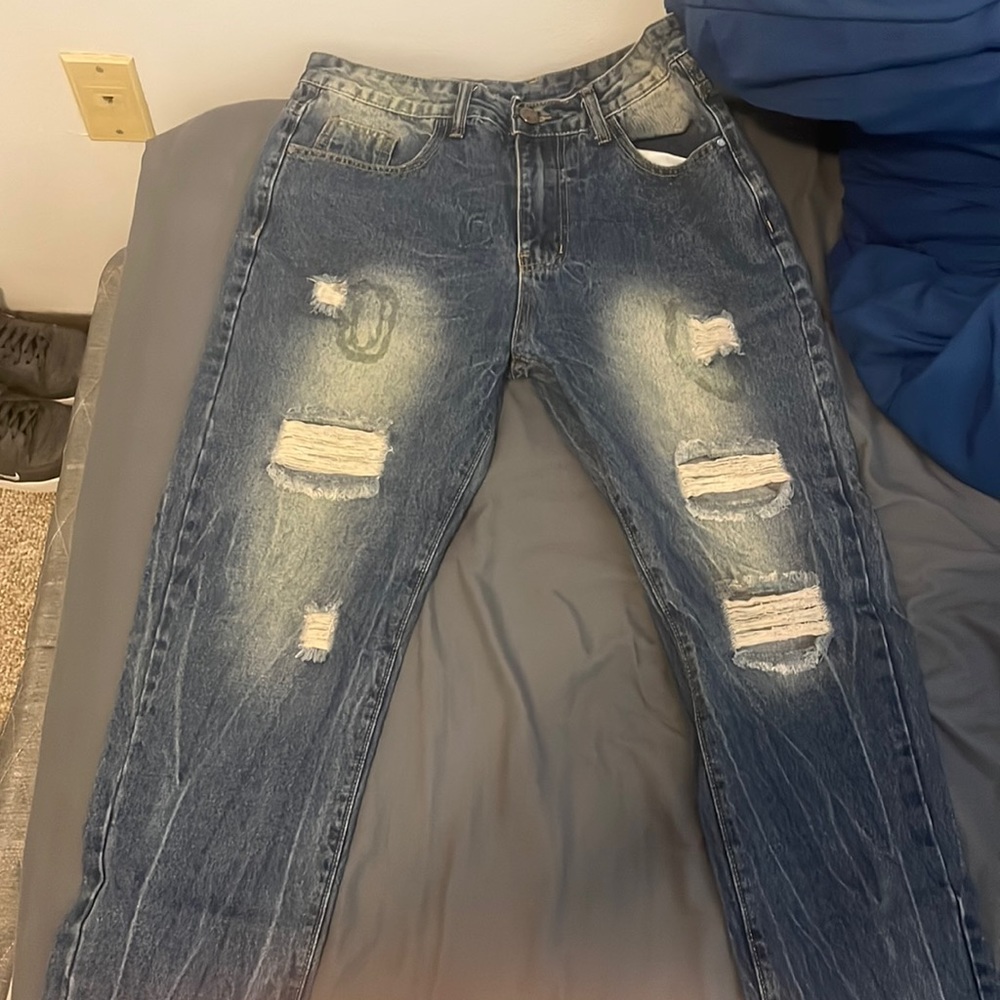 Ripped jeans